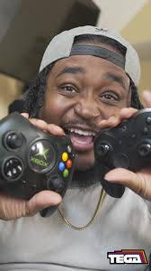 As a kid, The Duke was CRAZY! What’s your favorite controller? #fyp #foryou  #gaming #retrogaming #xbox #xboxseriesx #controller #theduke