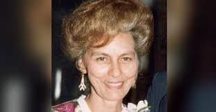 Bea Sutton's Instagram, Twitter & Facebook