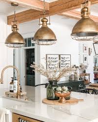New kitchen island lighting can dramatically change the look and feel of your kitchen. Selecting The Best Kitchen Island Lighting 10 Things You Should Consider Decoholic