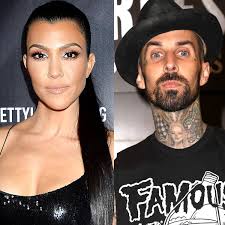 In addition to sharing the song on his insta story and while kourtney and travis's public displays of affection may be a little bit over the top, there's no. Kourtney Kardashian Und Travis Barker Sind Zusammen Sagt Quelle Nach Welt