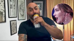 Lupillo rivera muestra cómo le quedó el tatuaje de belinda al borrarlo. Xt5a8uvxchcitm