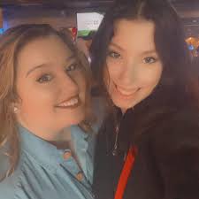 Lauren Skinner and Travis Barnhart's Wedding Website