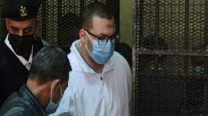 وأشارت التحريات إلى أن الحادث وقع أمام معمل تحاليل تعمل به فتاتان واللتان ظهرتا في مقطع الفيديو المتداول على مواقع التواصل الاجتماعي. Ø§Ù†Ù‡ÙŠØ§Ø± ÙˆØ¥ØºÙ…Ø§Ø¡ ØªÙØ§ØµÙŠÙ„ Ø¬Ù„Ø³Ø© Ø§Ù„Ø­ÙƒÙ… Ø¨Ù€10 Ø³Ù†ÙˆØ§Øª Ø¹Ù„Ù‰ Ù…ØªØ­Ø±Ø´ Ø§Ù„Ù…Ø¹Ø§Ø¯ÙŠ Ø¨ÙˆØ§Ø¨Ø© Ø§Ù„Ø´Ø±ÙˆÙ‚ Ù†Ø³Ø®Ø© Ø§Ù„Ù…ÙˆØ¨Ø§ÙŠÙ„