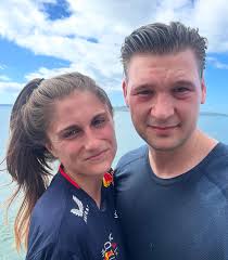 AMANDA MORIARTY (@amandaemoriarty) • Instagram photos and videos