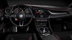 Scopri Alfa Romeo Giulia Quadrifoglio Gruppo Farina Concessionaria Renault Dacia Opel Citron Ds Automobiles Ford Suzuki Toyota Alfa Romeo E Jeep Napoli Caserta Benevento