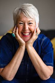 About Lucy Ryan — Lucy Ryan