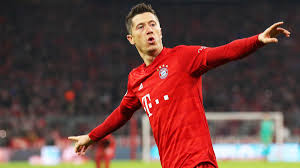 Muller averaged a goal every 77 minutes when he set the bundesliga record in 1972 but lewandowski did so with an average of a goal every 58 minutes. Fc Bayern Warum Lewandowskis Chancen Auf Den Ballon D Or Perfekt Sind Eurosport