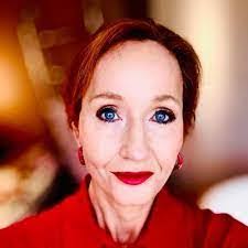 Vicki Rapp's Instagram, Twitter & Facebook