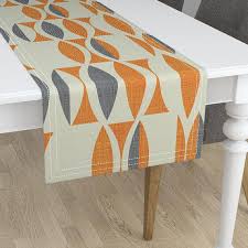 Vintage Table Runner Field In Orange Gray By Chicca Besso Etsy Modern Table Runners Vintage Table Runner Contemporary Table Runners
