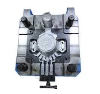 Buy Lh-hpdc Die Cast Machine 700 Ton For Aluminium Cookware Aluminium  Pressure Die Casting Machine from Bengbu Longhua Die Casting Machine Co.,  Ltd., ...