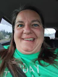 Just over a year ago I had to take 6 weeks off work and running because  this happened 👇 No it wasn't a nasty running with scissors incident 😬 I  had Bell's