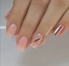 Uñas para halloween sencillas haz match con tus hijos con estos diseños de uñas sencillos , para decorar solo necesitarás la punta de un palillo y esmaltes morados, negros, anaranjados, blancos, verdes, grises y, para darle más color, uno con brillos plateados. Pink Nails Manicura De Unas Unas Elegantes Y Sencillas Unas Sencillas Y Bonitas