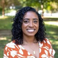 100+ perfiles de «Malaika»