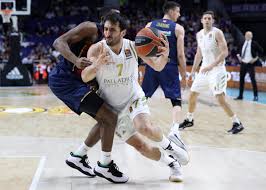 Facundo campazzo (córdoba, 23 maart 1991) is een argentijns basketballer die sinds 2020 uitkomt voor de denver nuggets in de nba. New Nuggets Guard Facundo Campazzo Is A Top Five Pick And Roll Player Michael Malone Says