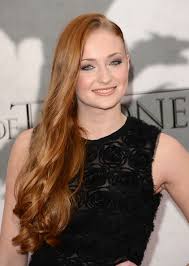Résultat de recherche d'images pour "sophie turner"