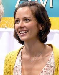 Amy Acker — Wikipédia