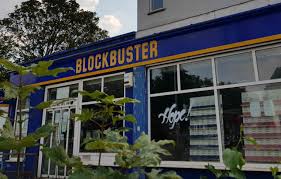 This Abandoned Blockbuster Which Has Hardly Been Touched Abandoned Places Abandoned Vintage Shops
