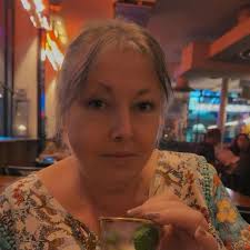 Vulnerable post warning. Usually my dating disaster stories are funny but  this one gutted me. *Please be kind in the comments, I'm fragile.* I let  myself get excited and hopeful. Full lover