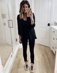 Black Blazer And Jeans Outfit Women All Black In 2020 Black Blazer Outfit Black Blazer With Jeans Blazer Outfits Casual