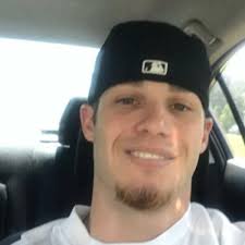 Aaron Saporito's Instagram, Twitter & Facebook