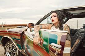 Wobei bunte und fröhliche mode gerade zum ende dieser dekade durchaus wieder. Rockabilly Hochzeit Inspirationen Fur Eure 50er Jahre Hochzeit