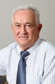 CONGRATULATIONS LANCE COUBROUGH !! B.COMM. LL.B., PG DIP TAX (EXECUTIVE  CONSULTANT) On 3 January 2018, Lance Coubrough, an Executive Consultant at  Livingston Leandy celebrated his 40 YEAR work anniversary. Lance studied at