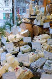 Fromagerie Chez Virginie Rue Danremont Paris 18eme Fromages De France Fromage Fromagerie