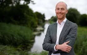 Wethouder Robert Leever: "ik zie zeker kansen voor de visserij van Den  Oever"