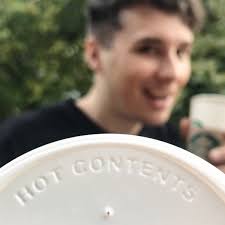 Daisy Ferrer (@daisyflower191)