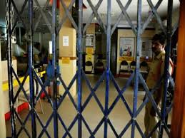 Maharashtra public holidays list 2021. Bank Holidays In April 2021 Check Complete List Here Times Of India