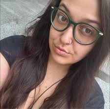 Melissa Oshawa in people