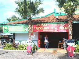 Parkir kurang nyaman maklum tengah kota lah. Lombok Idjo Kediri Menu Prices Restaurant Reviews Tripadvisor