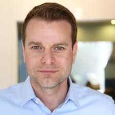 Dan Gallo's Instagram, Twitter & Facebook