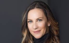 Judy Prado's Instagram, Twitter & Facebook