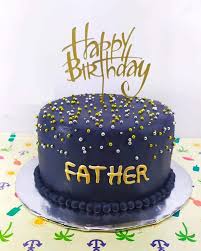 We have a range of experience days, football gifts and stunning dad gifts from daughter and son, ready to show him how much he's loved! Pin On Dad Cake