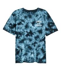 Black And Blue Tie Dye Pattern Dark Blue T Shirt In Cotton Jersey With A Batik Pattern And Printed Motif At Front And Back Tie Dye Outfits Bleach Tie Dye Tie Dye Shirts