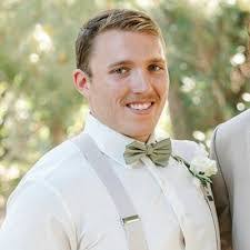 Caila Macomber's Instagram, Twitter & Facebook