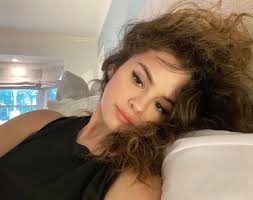 Niall Horan Enjoys Night Out With Girlfriend Amelia Woolley