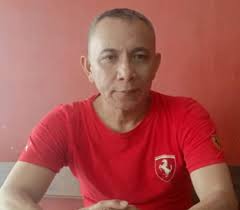 Jerry Massie: Harus Ada Sanksi Tegas bagi Pelajar yang Merokok di Sekolah