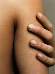 Shoulder pain is also more likely to be a symptom of lung cancer if you have other symptoms of lung cancer, such as shortness of breath (this can be mild and only with activity,) a persistent cough, wheezing, hoarseness, coughing up blood, fatigue, or if you are losing weight for no reason. Breast Cancer Symptoms And Signs Watch Out For Swelling In Your Arm Or Hand Express Co Uk