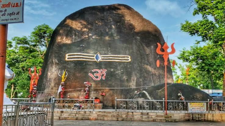 Bhuteshwar Mahadev : विश्व का सबसे बड़ा स्वयंभू प्राकृतिक शिवलिंग, भूतेश्वर महादेव की हर साल बढ़ती है ऊंचाई