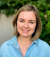 Ashley Monti's Instagram, Twitter & Facebook