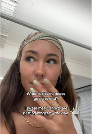 La locura de los pantalones cortos masculinos