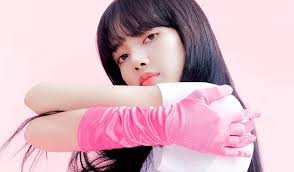 BLACKPINK: Lisa habla del amor propio, BLINK y coronavirus entrevista y  reportaje pictorico para Allure Magazine