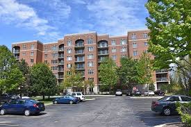 900 rand rd, des plaines, il 60016. Townhomes Condos For Sale In Des Plaines Illinois April 2019 Des Plaines Il Patch