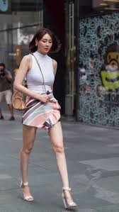 成都街拍: 这些小姐姐就是直男们心中的百变女王