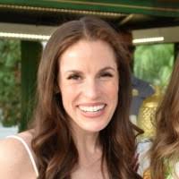 Shelby Lopez's Instagram, Twitter & Facebook