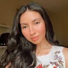 Leslie Atkinson's Instagram, Twitter & Facebook