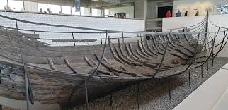 Visita a la antigua capital del reino de dinamarca hasta el siglo xv. Museo De Barcos Vikingos De Roskilde Como Es Fotos Y Horarios