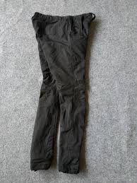 Открыть страницу «uniqlo malaysia» на facebook. Uniqlo Warm Lined Pants Fesyen Pria Pakaian Bawahan Di Carousell